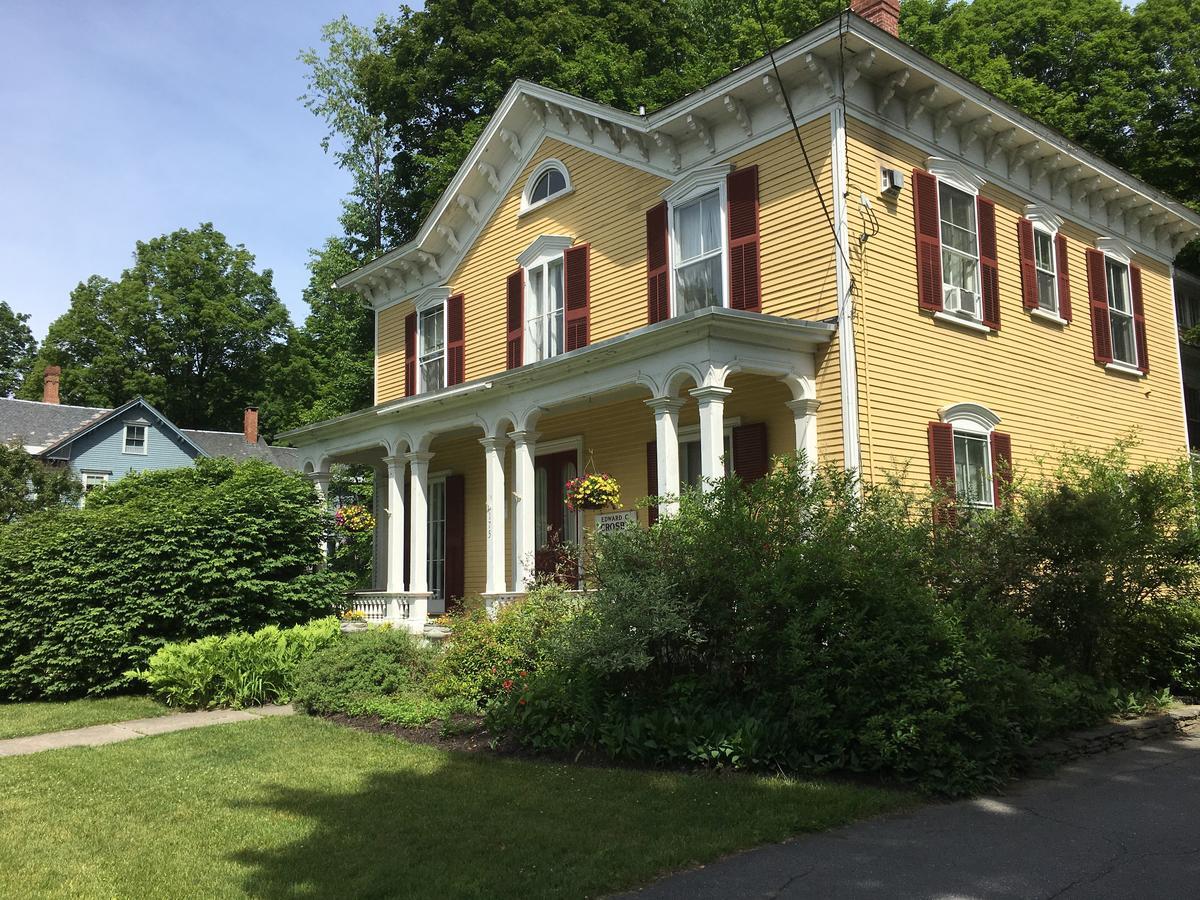 Bed and Breakfast 1868 Crosby House Brattleboro Exteriér fotografie